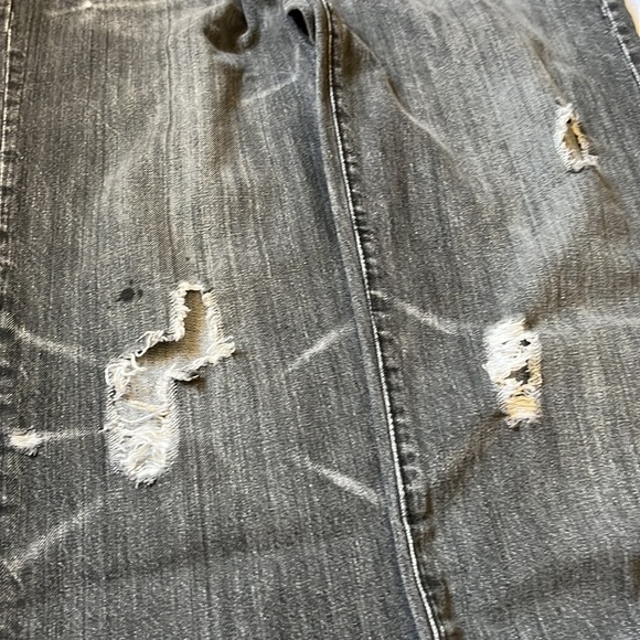 Izzue Distressed Jeans size 30 - Picture 5 of 5